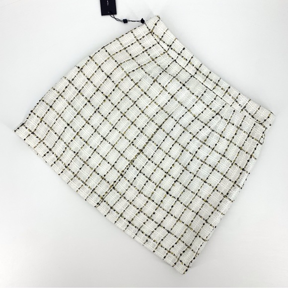 Tommy Hilfiger NWT Ivory Black Gold Plaid Tweed Mini Pencil Pocketed Skirt, 8 - Picture 2 of 16